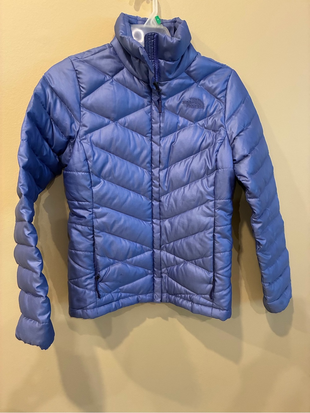 The North Face 550 Lightweight Quilted Goosedown Puffer Jacket - Picture 2 of 13